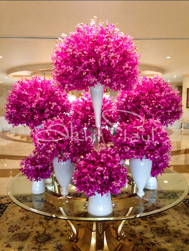 Beautiful Mokara Orchids Centerpieces